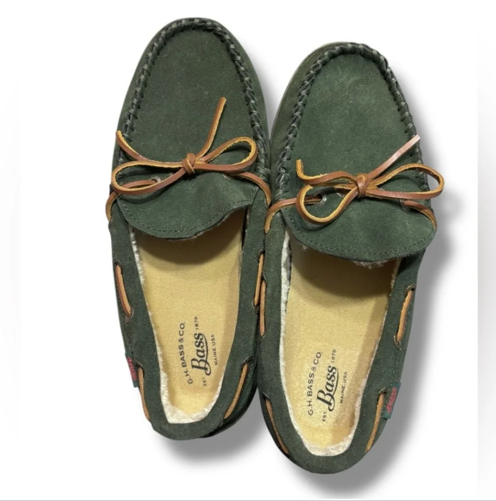 G.H. BASS Green Suede Moccasin Shoes Faux Shearling Lining
